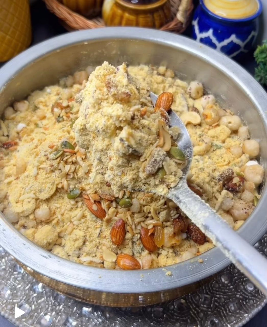 Mom Masala Premium Pinjiri