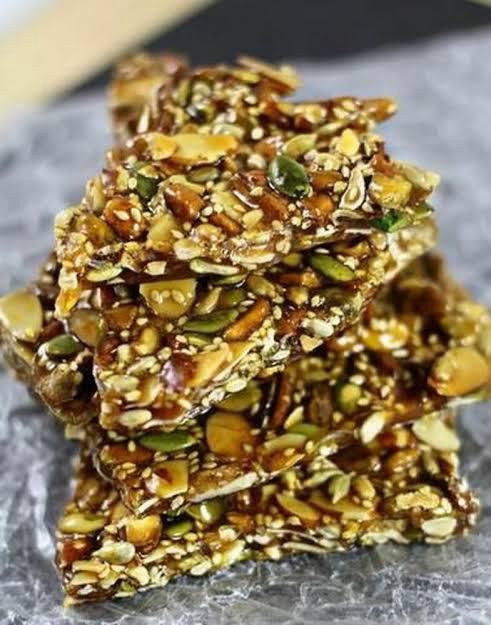 Mom Masala Daily Crunch